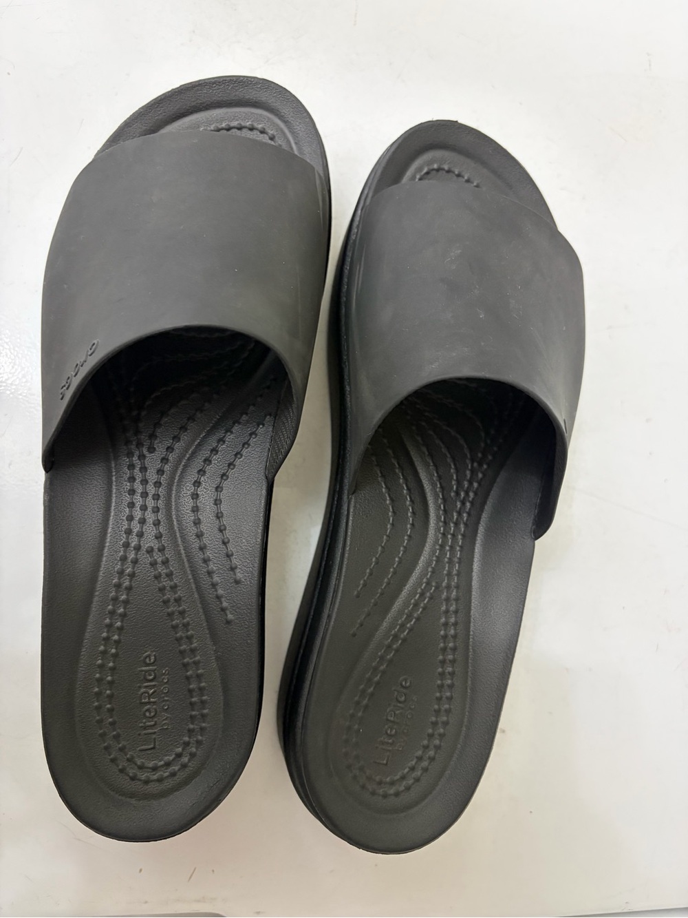 Crocs literide Black Slide Sandals - Lightweight Comfort